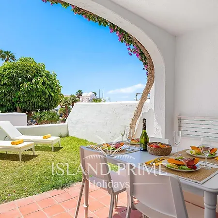 Garden Relax With Heated Pool Views Fc15 Apartmán