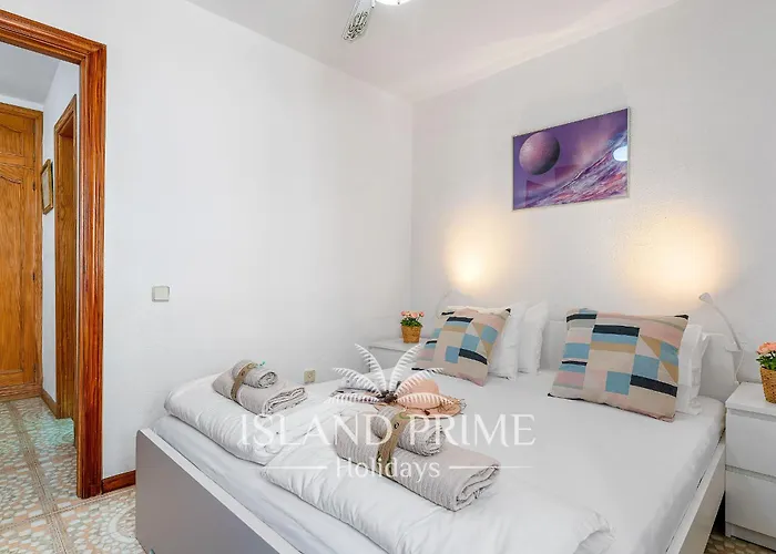 Apartment Garden Relax With Heated Pool Views Fc15