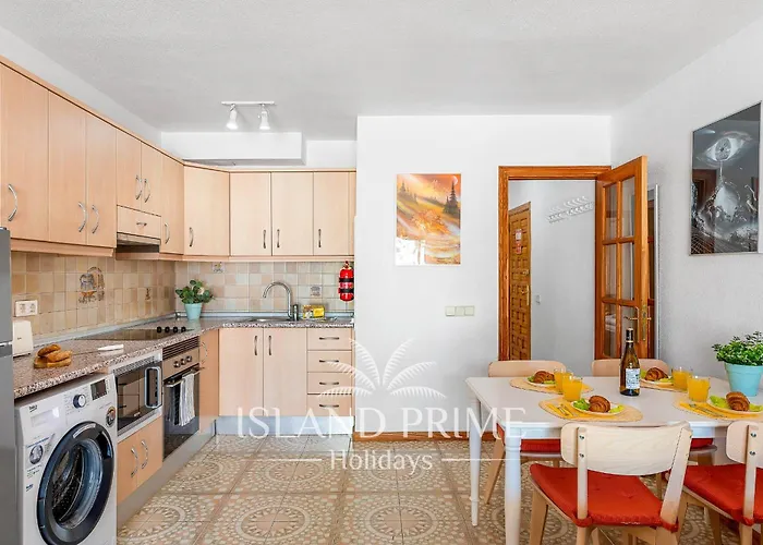 Appartement Garden Relax With Heated Pool Views Fc15