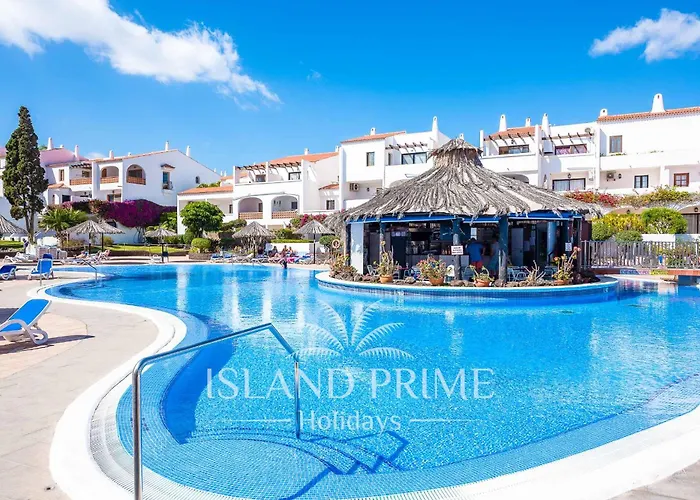 Garden Relax With Heated Pool Views Fc15 Apartman